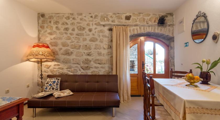 Apartment Old Stone House Lokva Rogoznica Zimmer foto