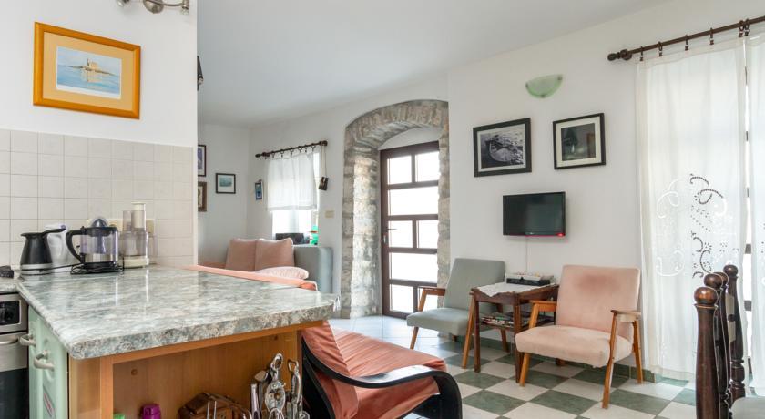 Apartment Old Stone House Lokva Rogoznica Zimmer foto